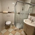 Garni Cafe Raepple バート・ペーターシュタル・グリースバッハ