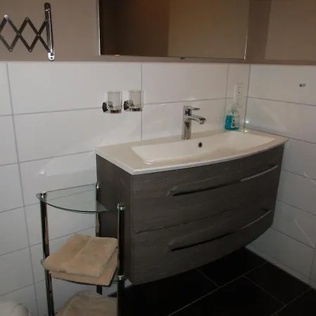 ホテル Garni Cafe Raepple バート・ペーターシュタル・グリースバッハ